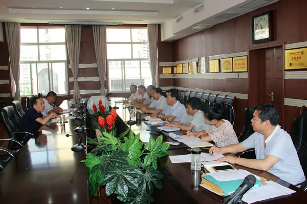 隴運集團公司黨委召開加強黨風(fēng)廉政建設(shè)，全面從嚴治黨落實主體責(zé)任專題會議