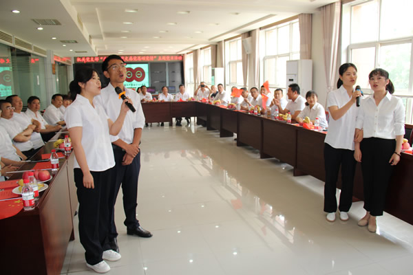 隴運(yùn)集團(tuán)公司機(jī)關(guān)黨支部開展“慶·七一 知黨史 感黨恩 頌黨情”主題黨日活動