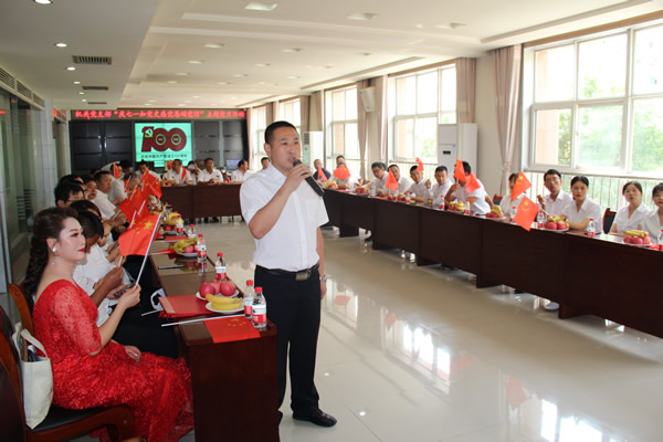 隴運(yùn)集團(tuán)公司機(jī)關(guān)黨支部開展“慶·七一 知黨史 感黨恩 頌黨情”主題黨日活動