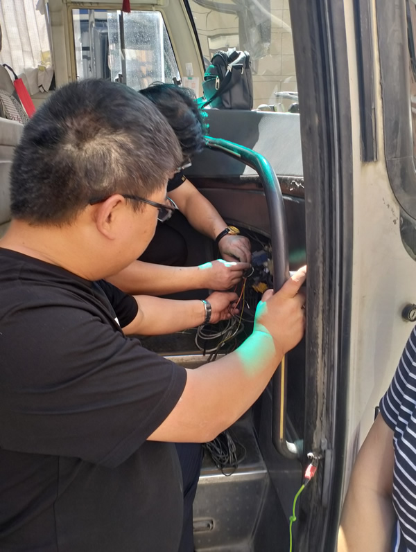 【三抓三促進(jìn)行時(shí)】隴運(yùn)集團(tuán)成縣客運(yùn)公司扎實(shí)開展“兩客一?！避囕v動(dòng)態(tài)監(jiān)控專項(xiàng)整治工作